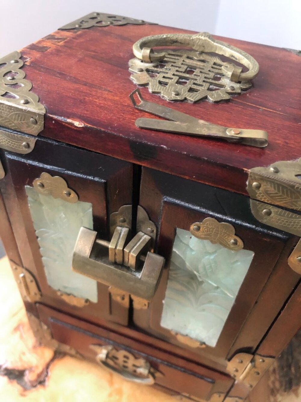 Vintage Chinese Rosewood Jewelry Cabinet with Jade Panels - Picture 7 of 10